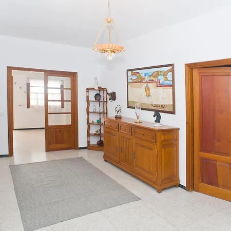 Pilar * Puerto del Carmen