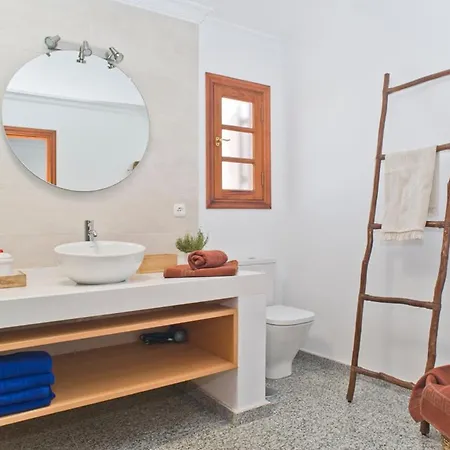 Pilar * بويرتو ذيل كارمين