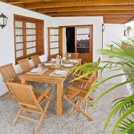 Pilar بويرتو ذيل كارمين